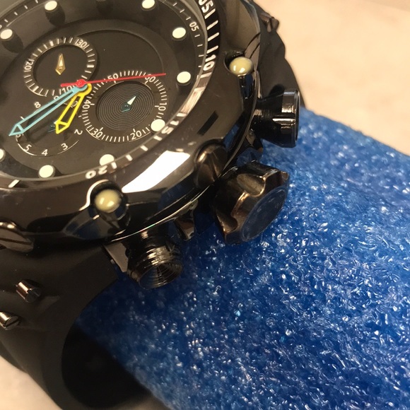 Watch - Picture 3 of 6